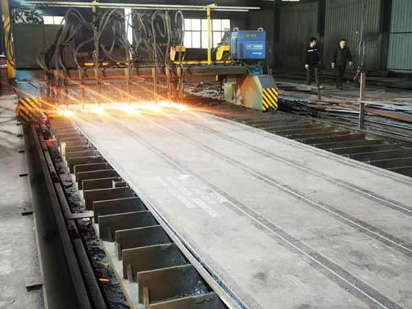 兰州钢结构加工厂家如何判断钢材质量